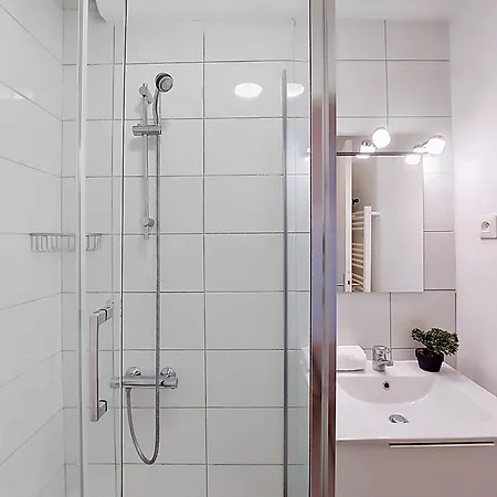 Apartment Du Port-6 By Interhome